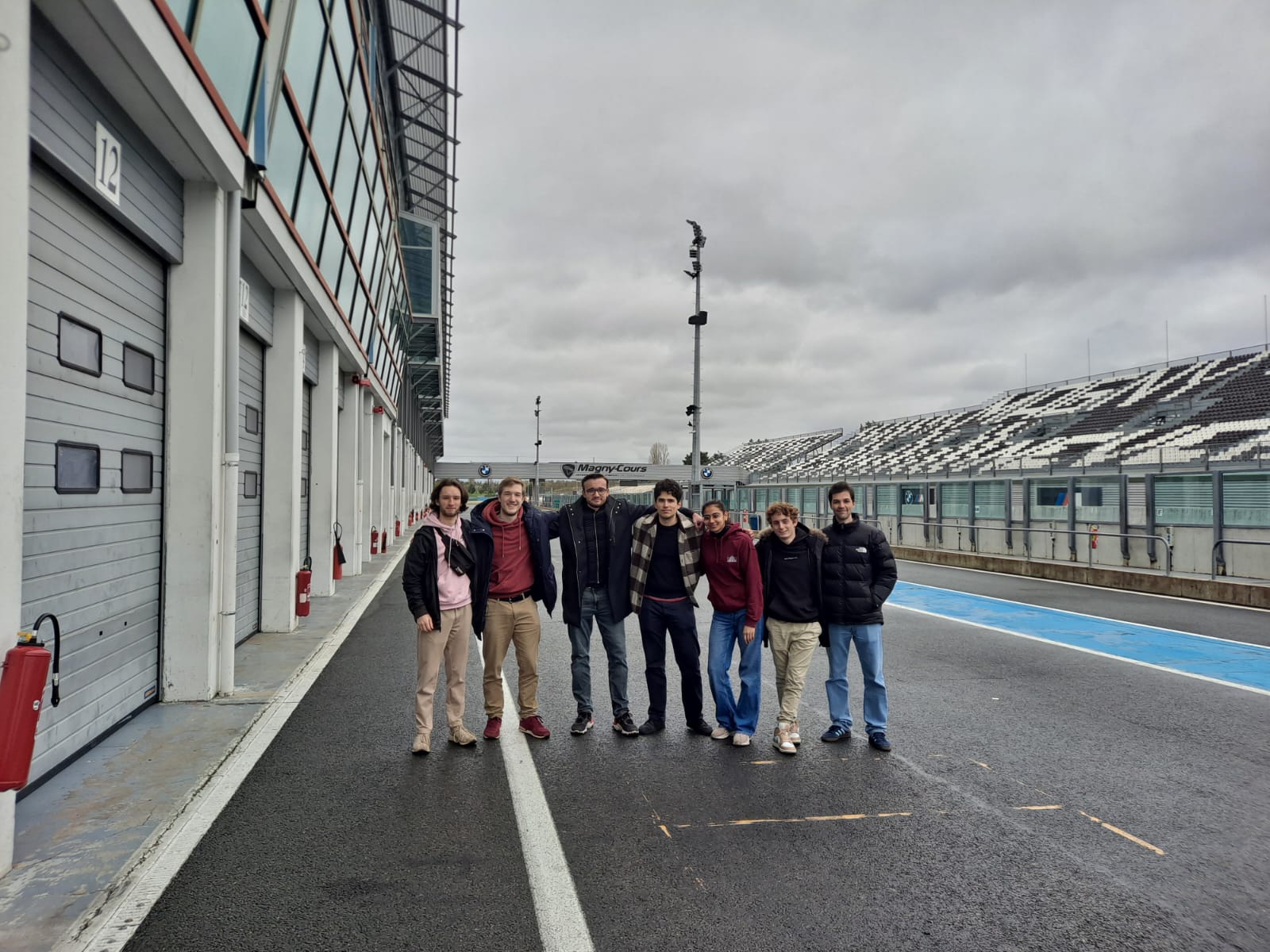 The entire INSA Rouen Racing team